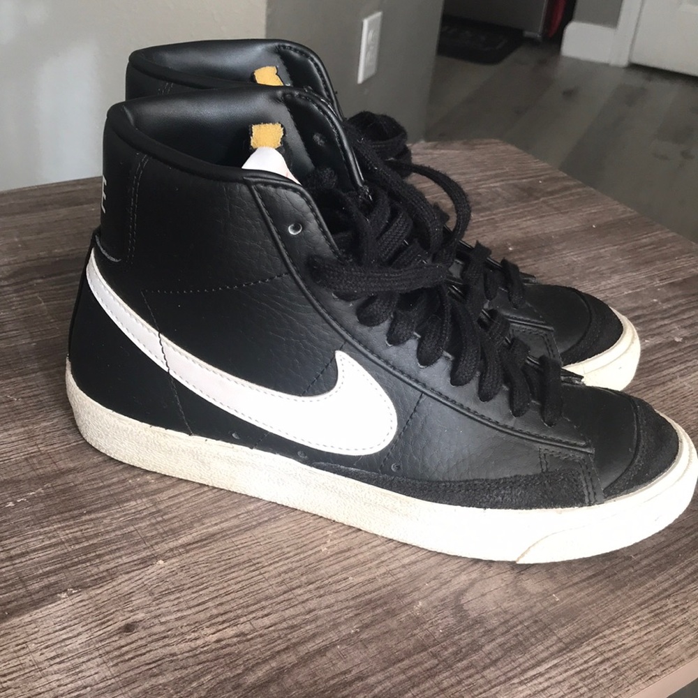 Nike Blazers US 5 High Tops
